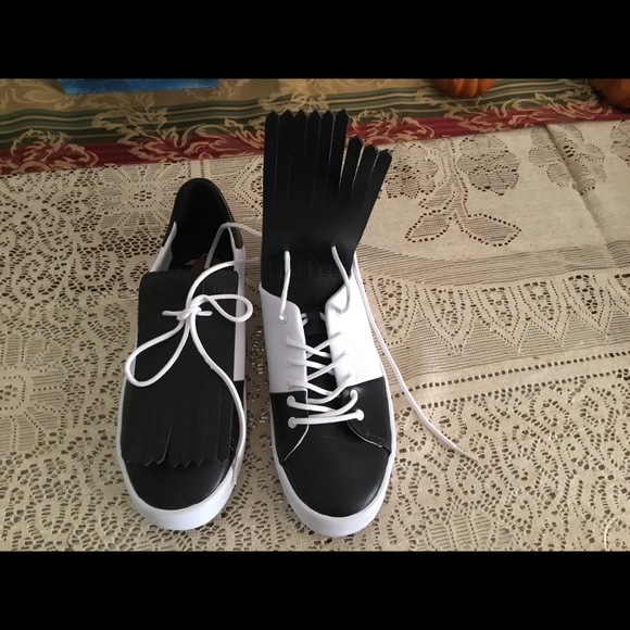 CREATIVE RECREATION BLACK /WHITE  SHOES NWOT - Picture 3 of 8